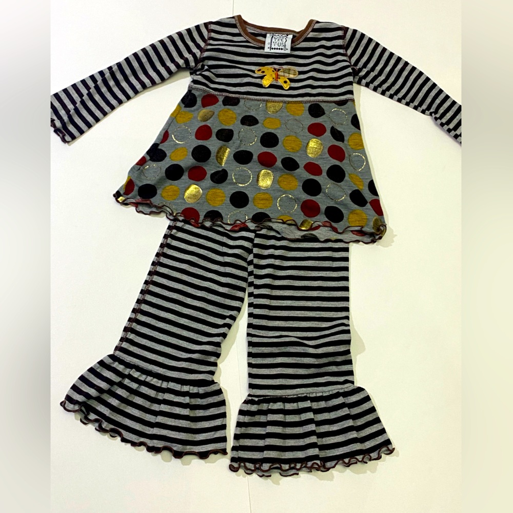Boutique gently used chocolate gold pant set